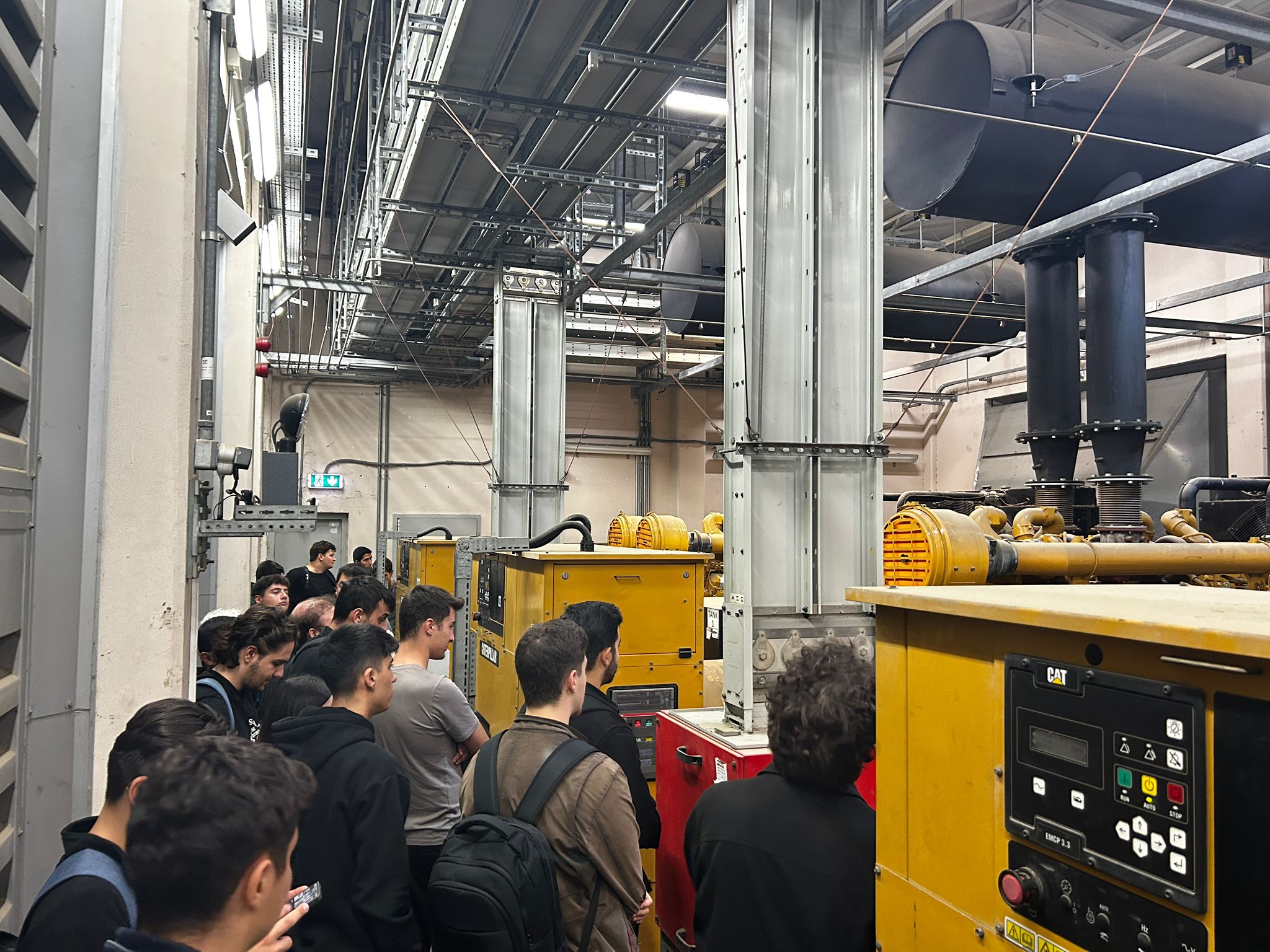 WhatsApp Image 2025-10-16 at 09.53.07 (7).jpeg (516 KB)