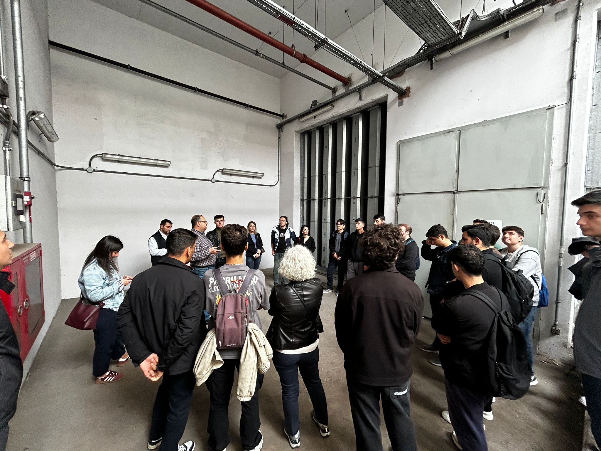 WhatsApp Image 2025-10-16 at 09.53.09 (2).jpeg (508 KB)